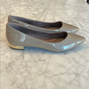 Rockport Beige Patent Flats with Gold Accent